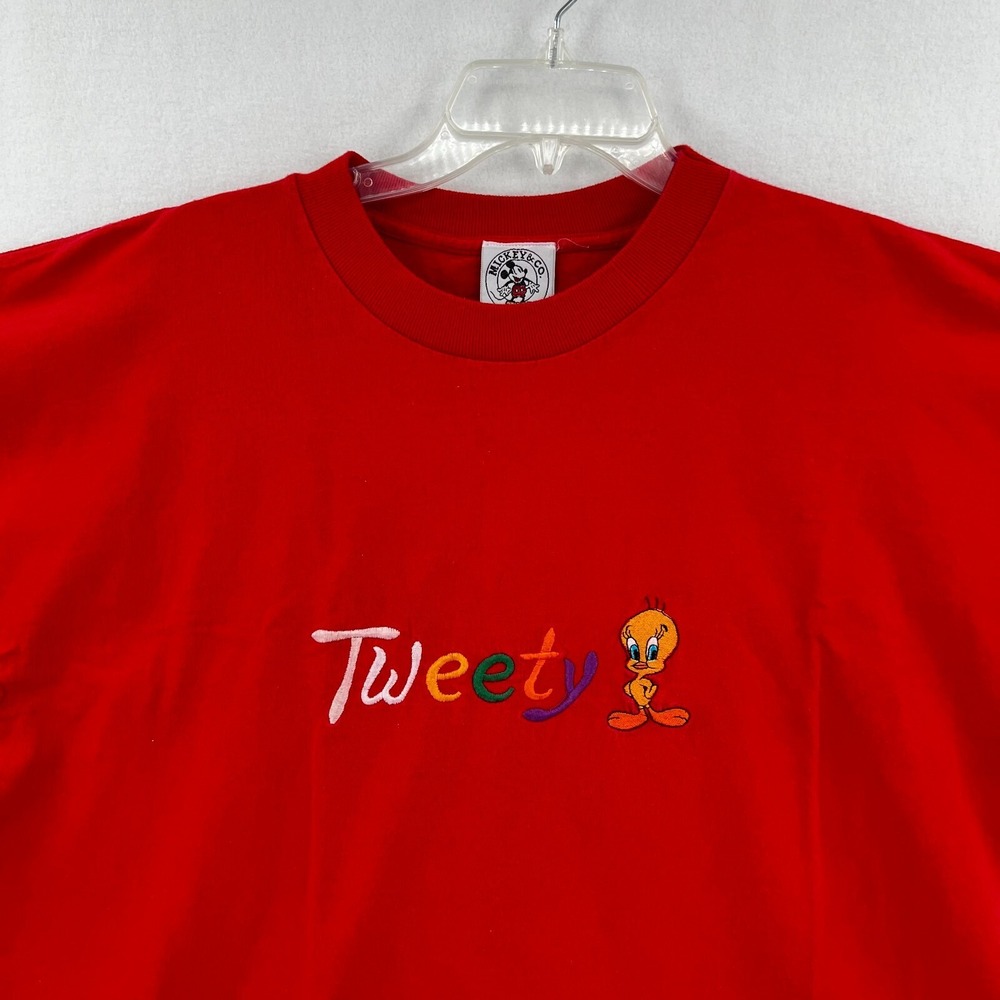 Mickey &‎ Co Embroidered Tweety Adult T-Shirt  Size XL Red Crew Neck Vintage USA